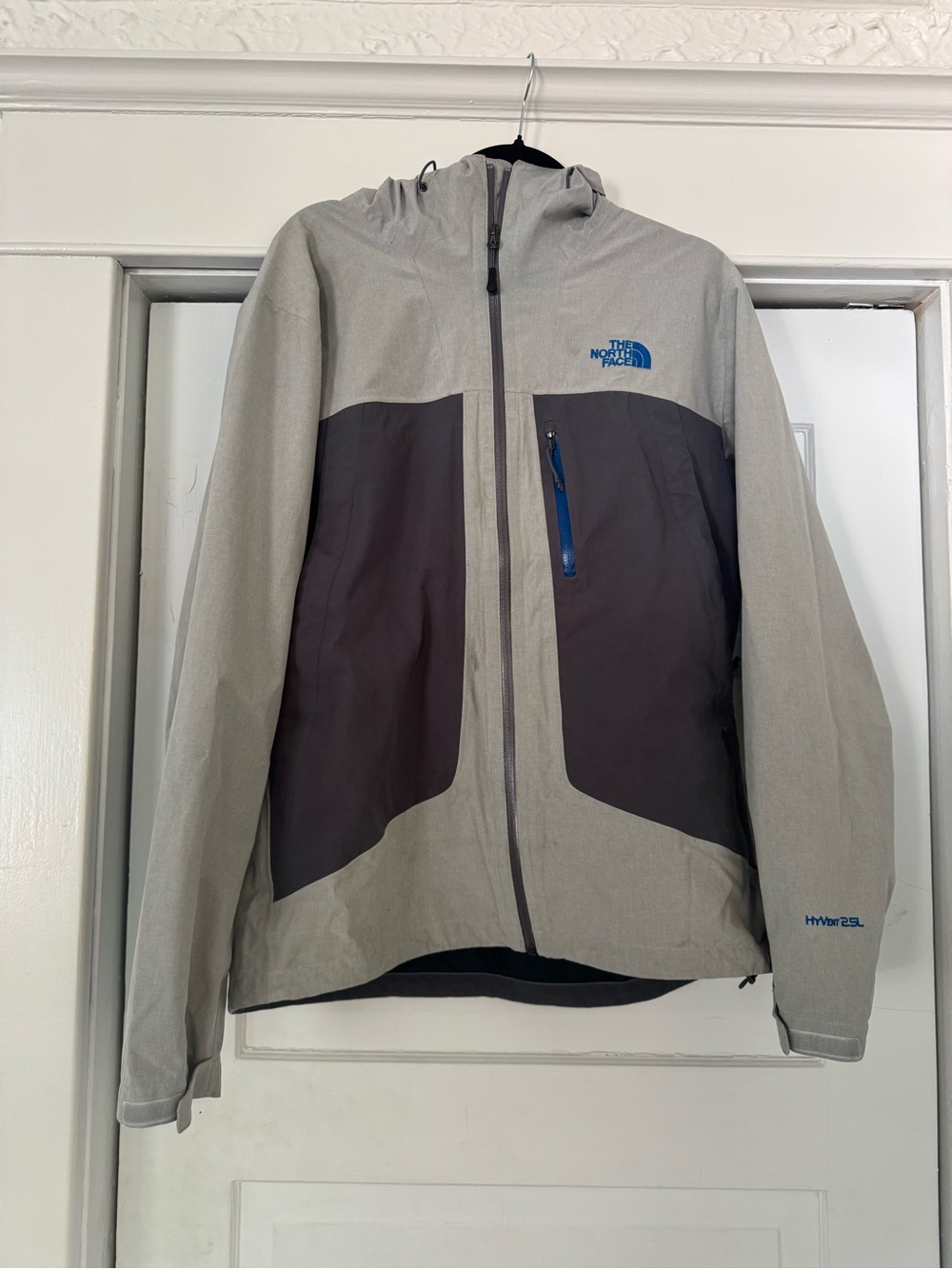 The North Face Men's Waterproof HyVent25L